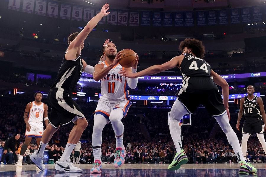 NBA: Milwaukee Bucks at New York Knicks